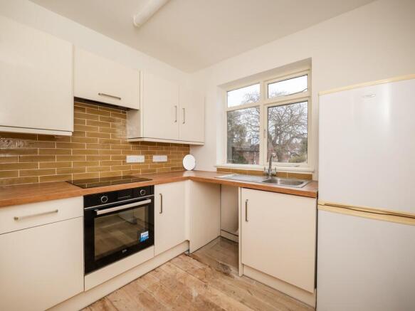 21StationRoad-43....