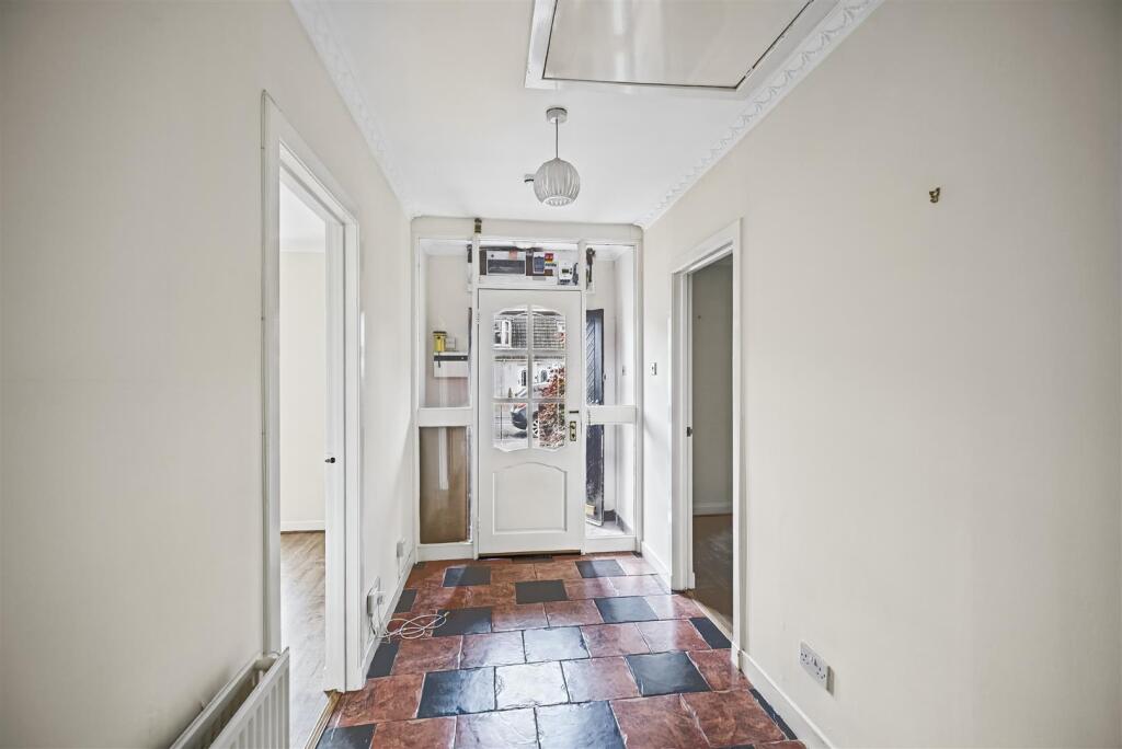 House in Stonehouse, South Lanarkshire - View 3