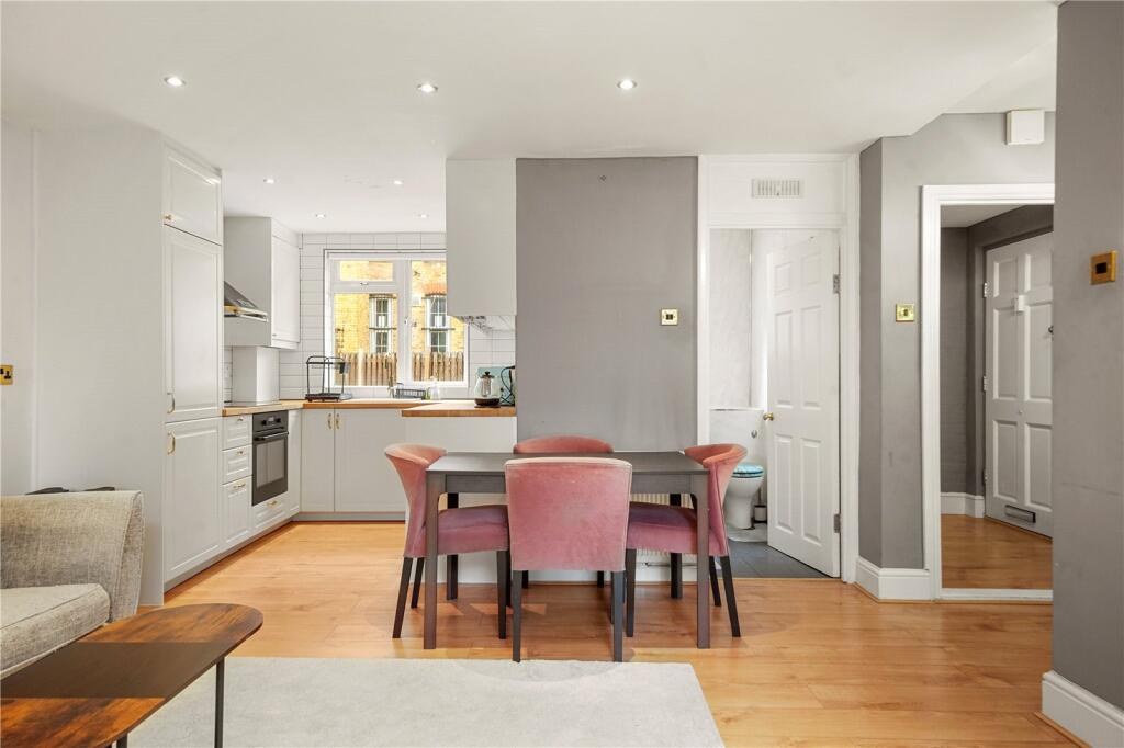 Main image of property: Buxton Court, N1