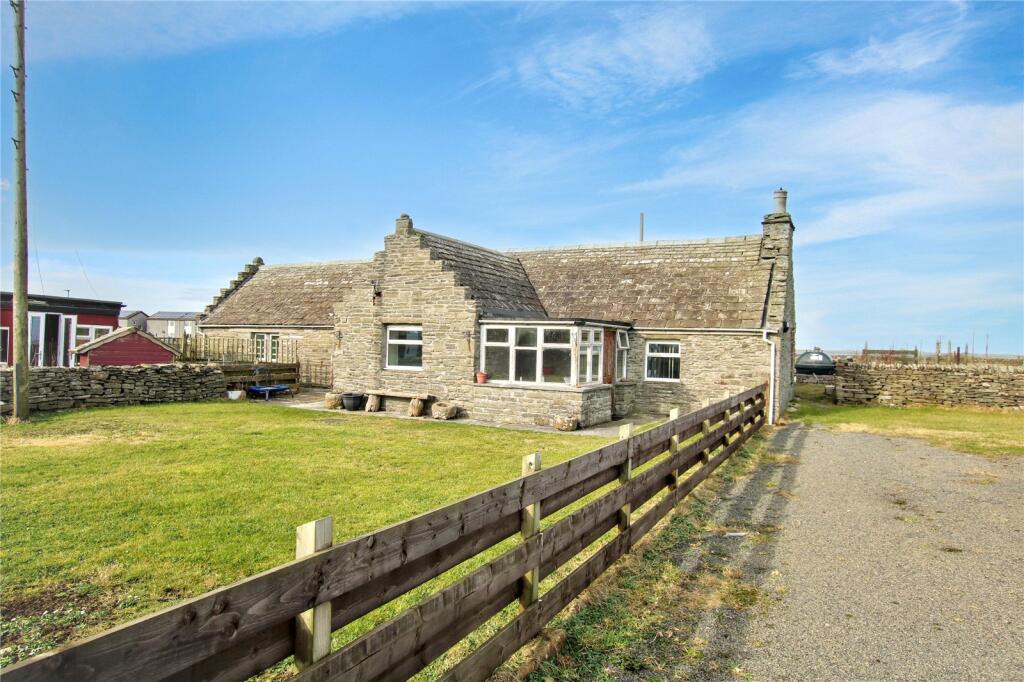 Main image of property: Rose Cottage, Lady