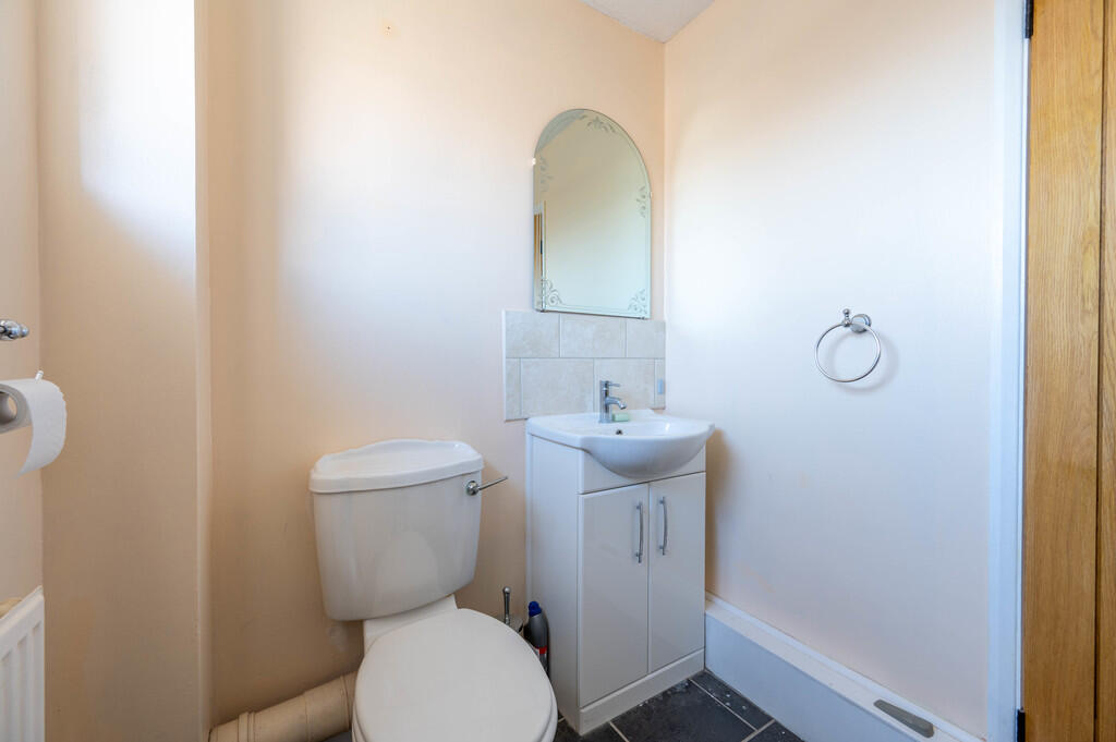 House in Ipswich - View 4