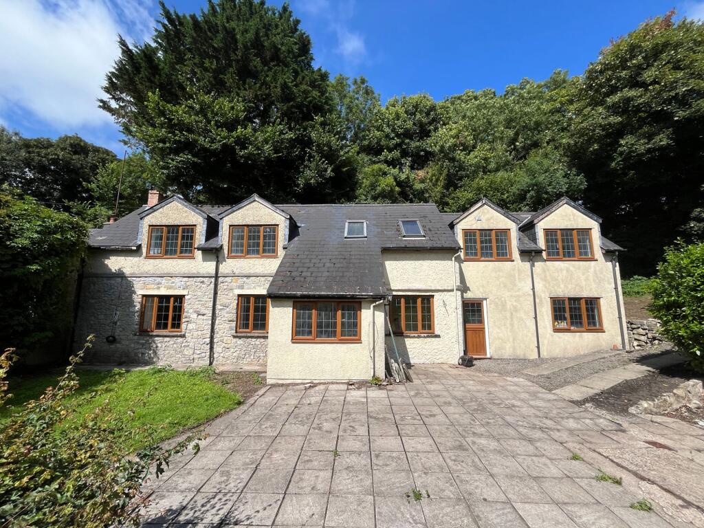 Main image of property: Cwm House, Penmark, The Vale of Glamorgan, CF62 3BR