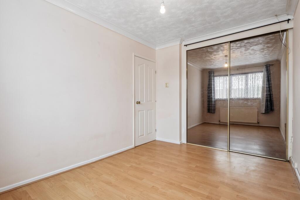 St. Marys Drive, Dunsville, Doncaster, South Yorkshire, DN7 photo 4