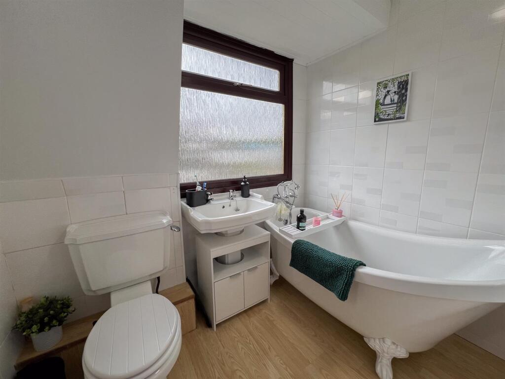 House in Galashiels - View 4