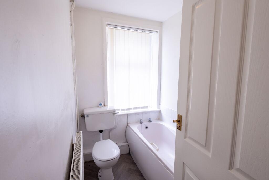 Additional image 3 of Carr Lane, Low Moor