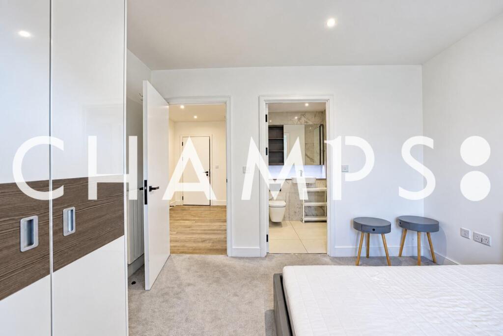 Apartment in London, Royal Borough of Greenwich - View 3