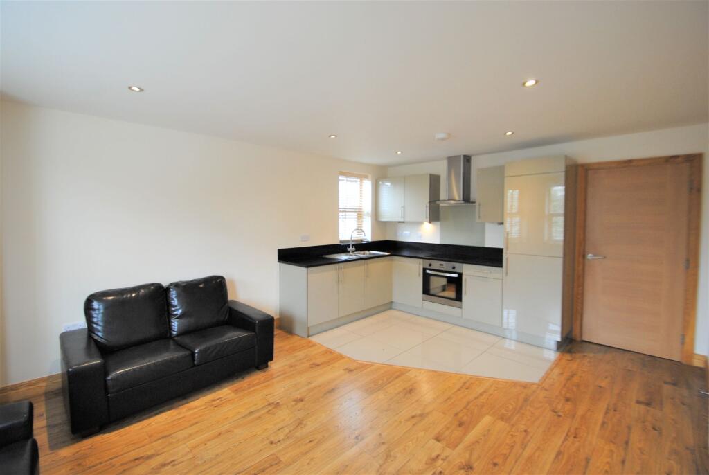 Main image of property: Flat 10, Chailey Place, 18 Methuen Close, Bournemouth, BH8 8PF