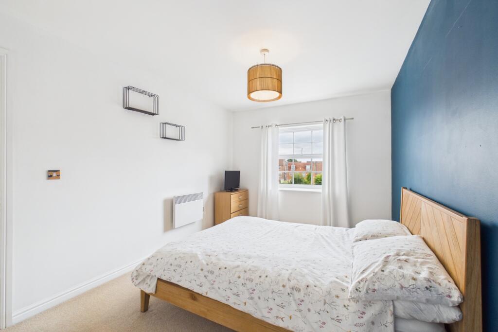 Apartment in York - More
