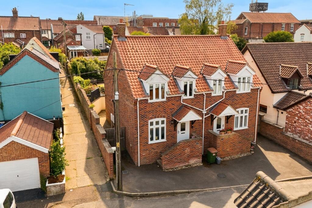 Main image of property: Nethergate Street, Bungay