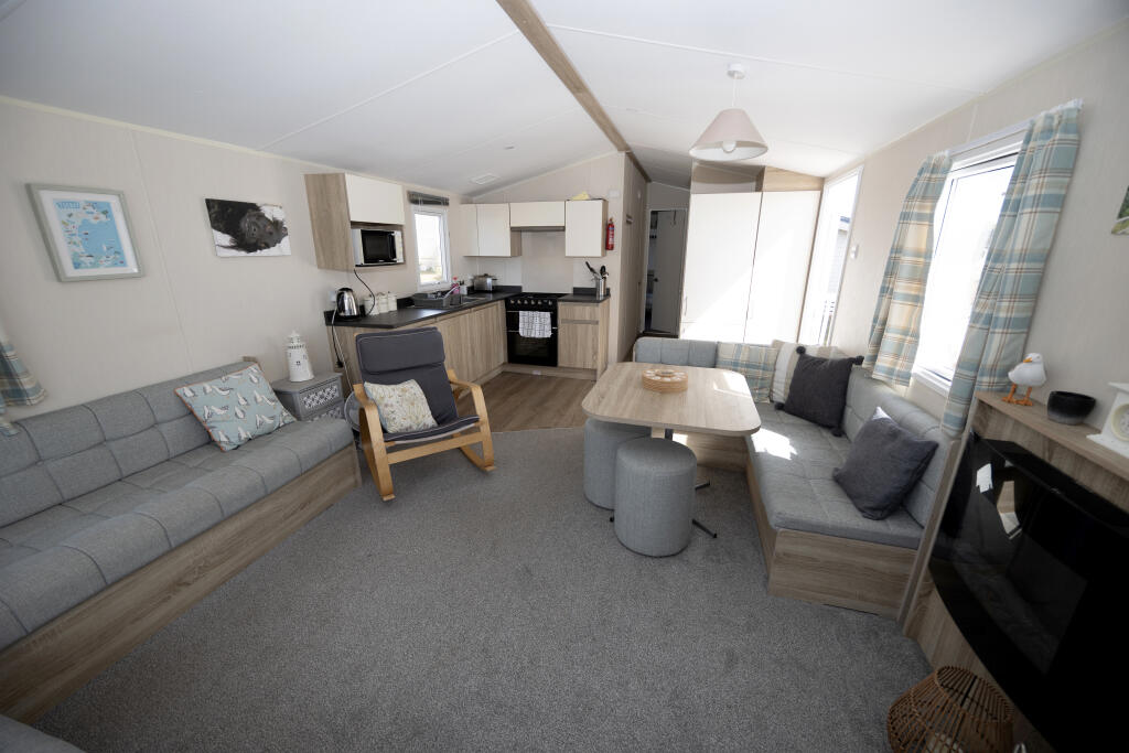 Landscove Holiday Village, Gillard Road, Brixham, Torbay photo 4