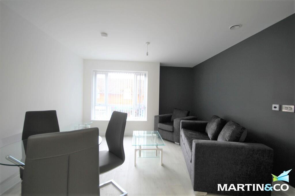 Apartment in Birmingham, Harborne - View 4