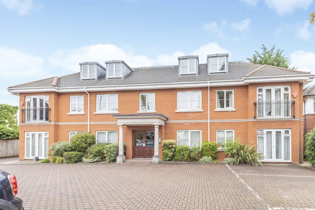 Main image of property: Sandford Court, Winnersh, RG41