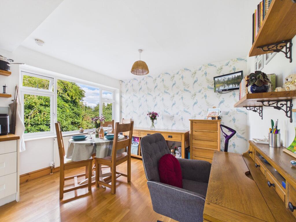 House in Nottingham, Gedling - View 4