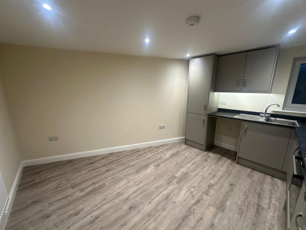 Additional image 5 of Oakworth Road, Keighley