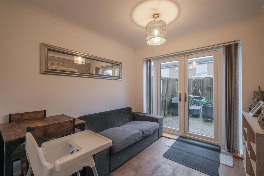 Arncliffe Crescent, Brighouse photo 3