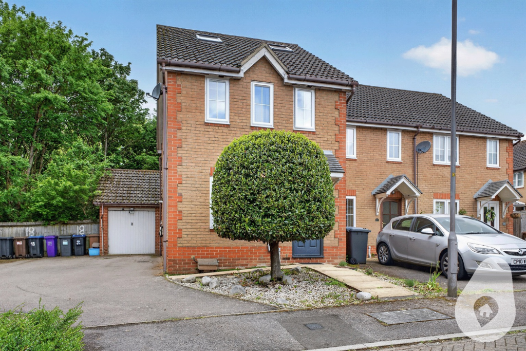 4-bed semi-detached on Ullswater Close, Stevenage, Hertfordshire, SG1, £425,000