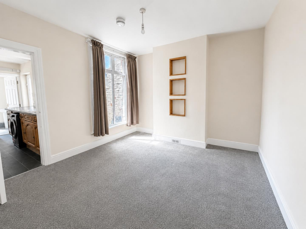 Shelley Street, Poets Corner, Northampton NN2 - View 3