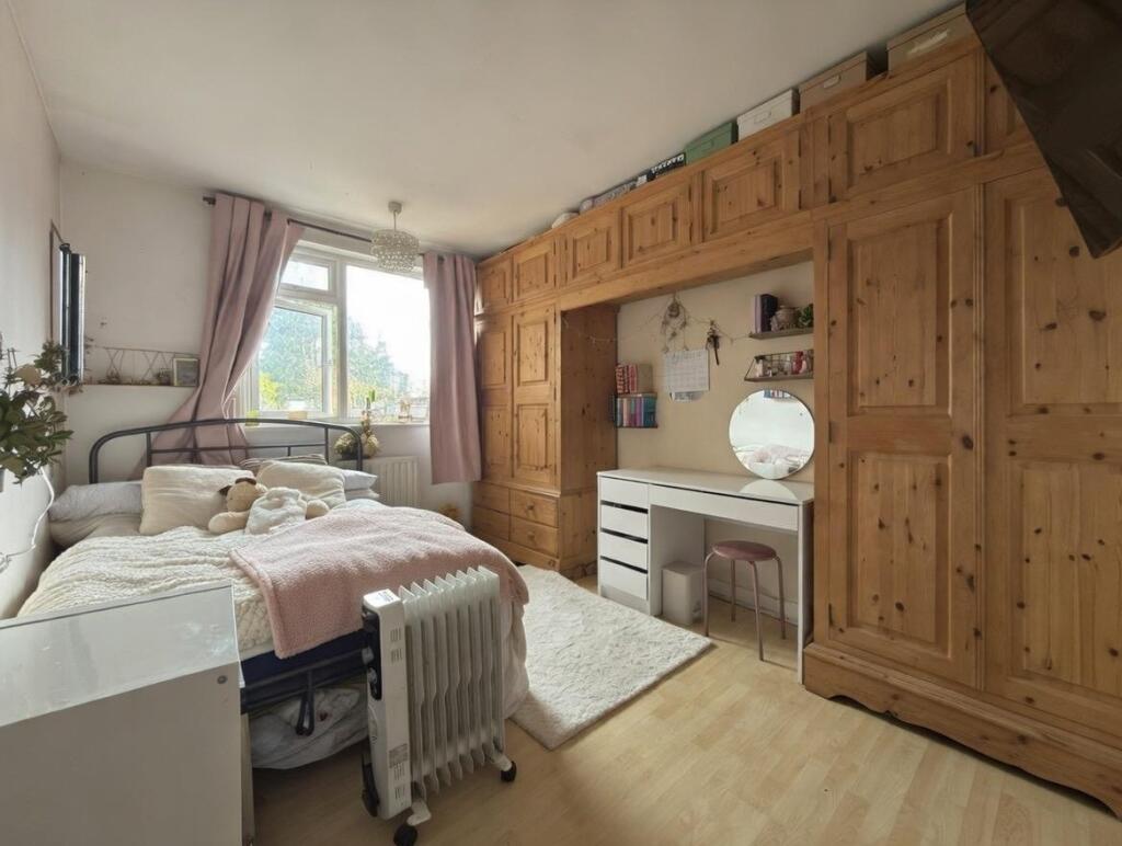 House in Northampton - More