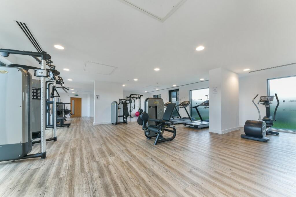 Apartment in Croydon, Selhurst - View 5