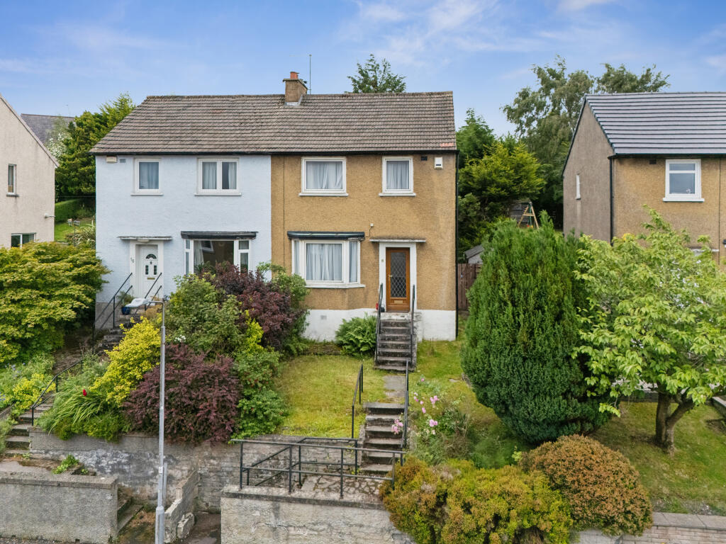 3-bed semi-detached on Sunnybank Drive, Clarkston, Glasgow, G76, £210,000