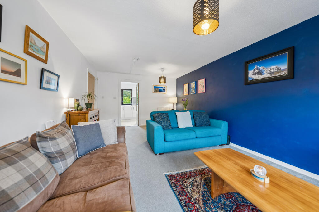 Apartment in Glasgow - View 3