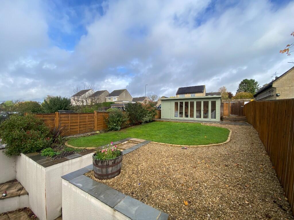 House in Cotswold, Tetbury - More