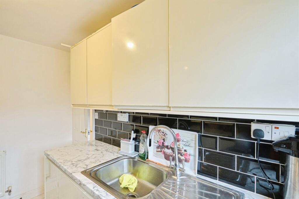 Additional image 7 of Bromwich Walk, Birmingham