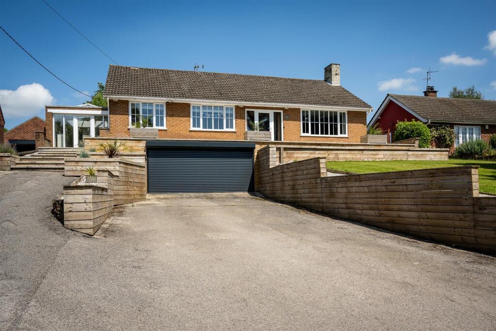 House in Nottingham, Lambley - View 3