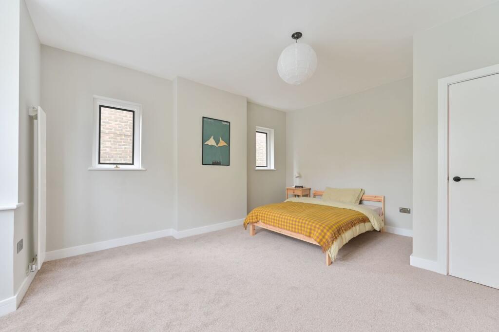 Main image of property: Ryecroft Road, Streatham Common, London, SW16