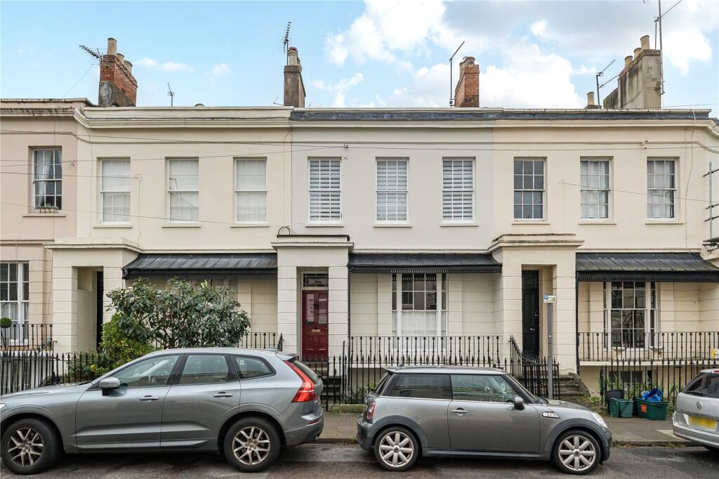 Main image of property: Grosvenor Place South, Cheltenham, GL52