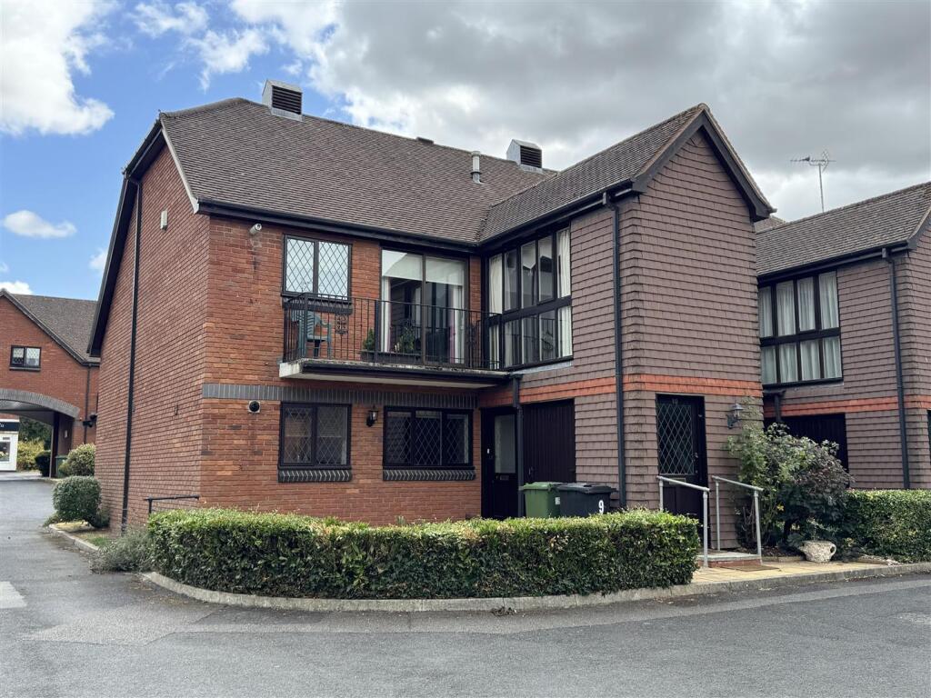 Main image of property: Stuarts Court, Hagley
