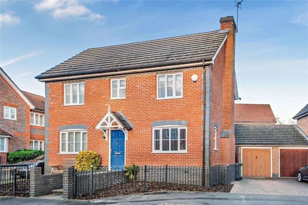 Main image of property: Leonardslee Crescent Newbury RG14