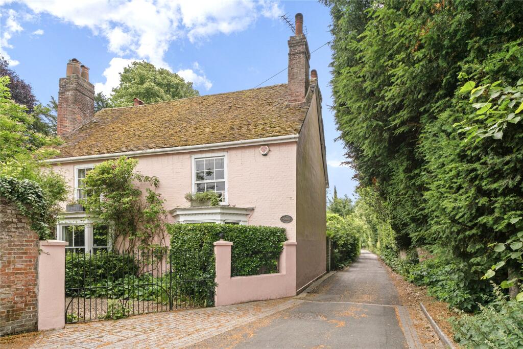 Main image of property: Castle Street, Portchester, Fareham, Hampshire, PO16