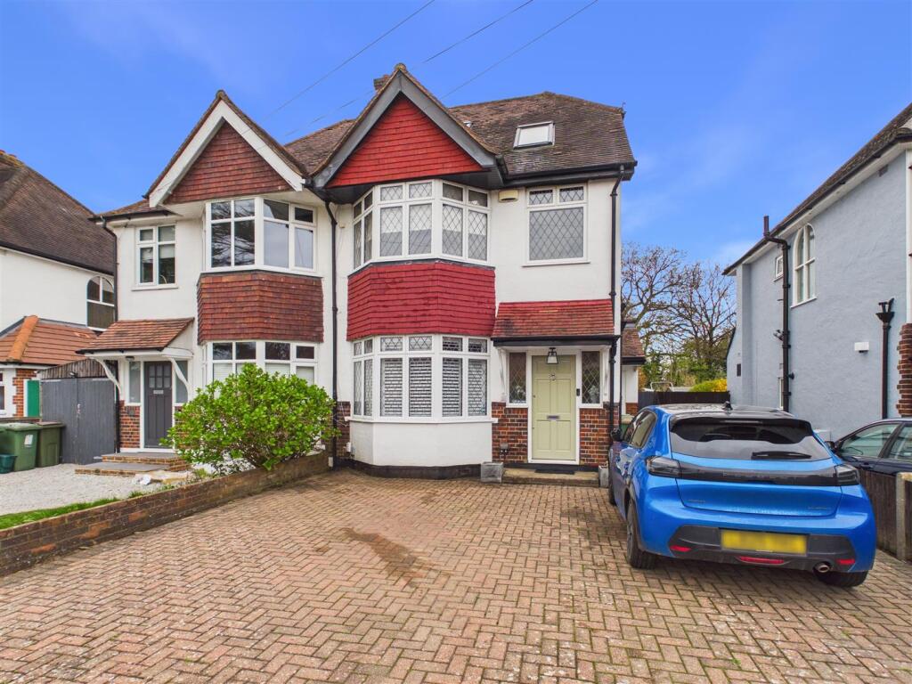 Main image of property: New Road, West Molesey
