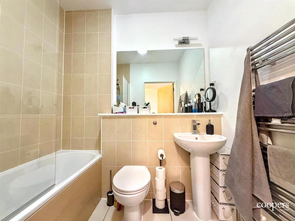 Property photo 6