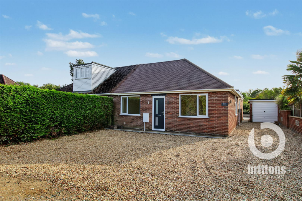 Main image of property: Contemporary Fully Refurbished Bungalow on Coronation Road, Clenchwarton