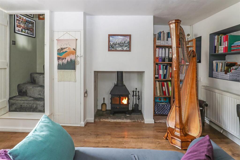 House in Stroud - View 5