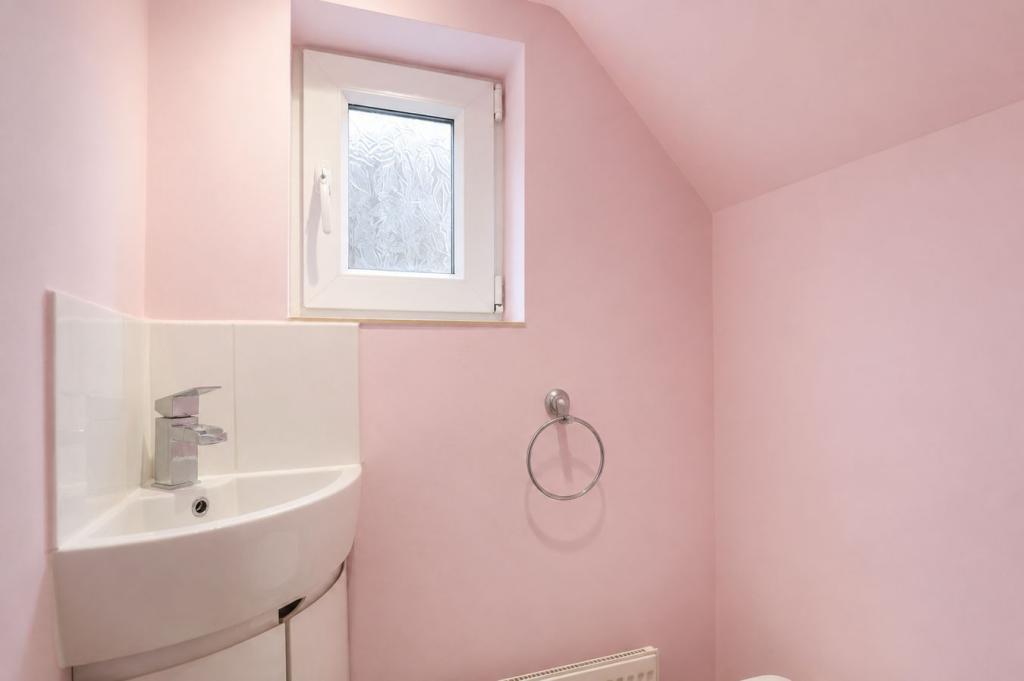 House in Northampton, Far Cotton and Delapre - More