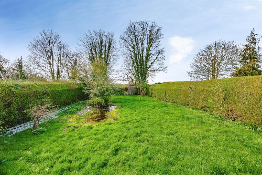 Additional image 8 of Watling Street, Park Street, St. Albans