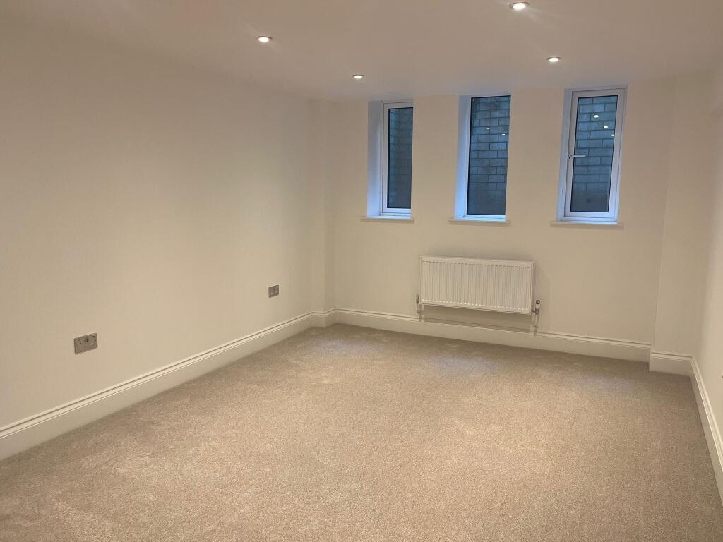 House in Derby - View 5