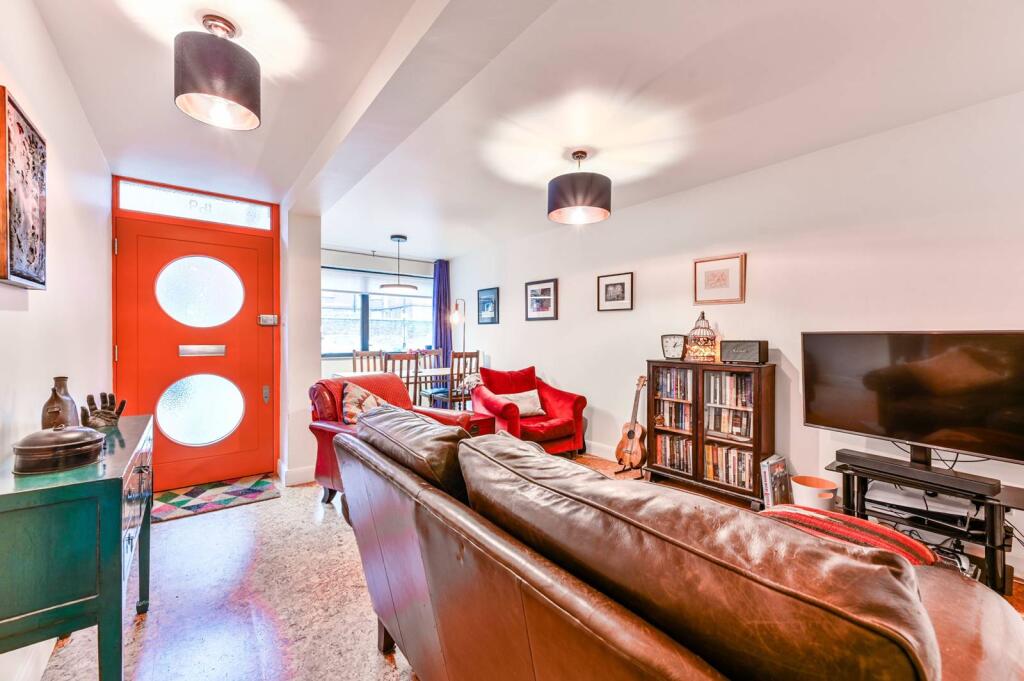 Main image of property: Victorian Grove, N16, Stoke Newington, London, N16