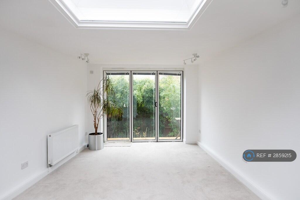 Main image of property: Muswell Hill Road, London, N6