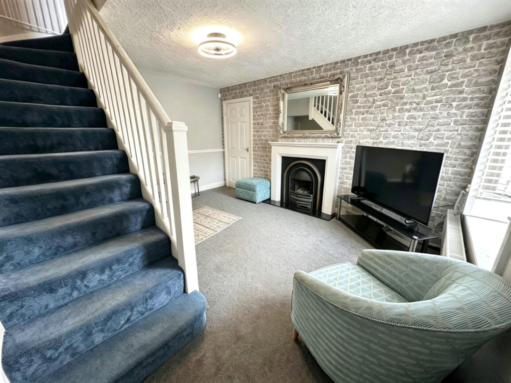House in Sandwell, West Midlands - View 2