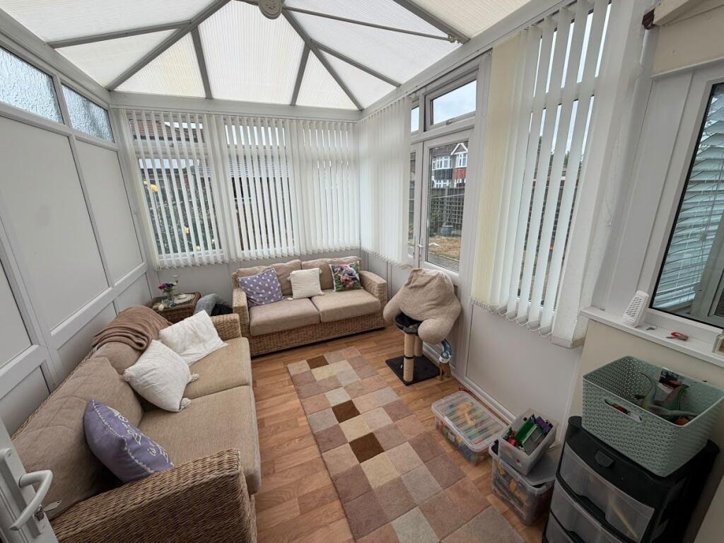 House in Twickenham - View 4