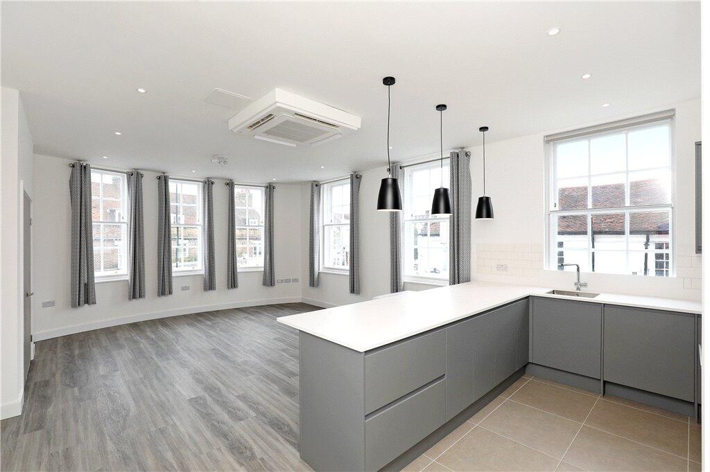 Main image of property: High Street, SW19