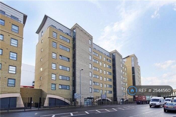 Main image of property: Commercial Road, London, E14