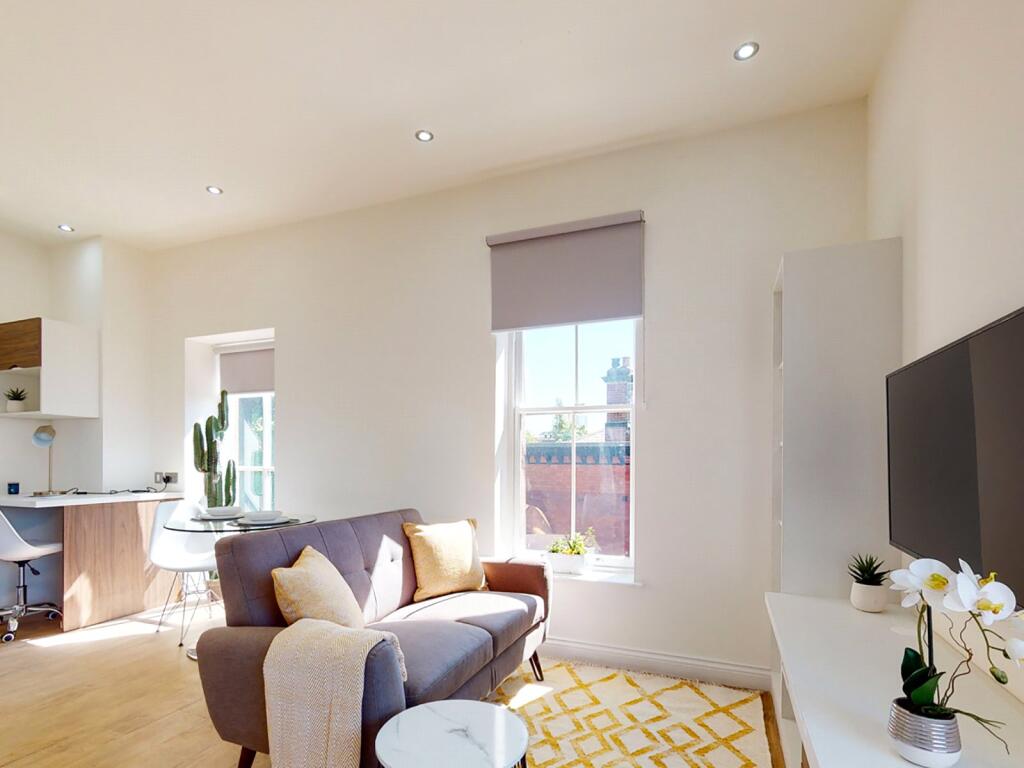 Main image of property: Apt 7, 29 Clarendon Road #597399