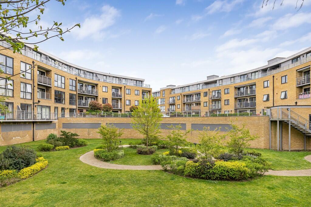 Main image of property: Smeaton Court, Hertford, Hertfordshire, SG13