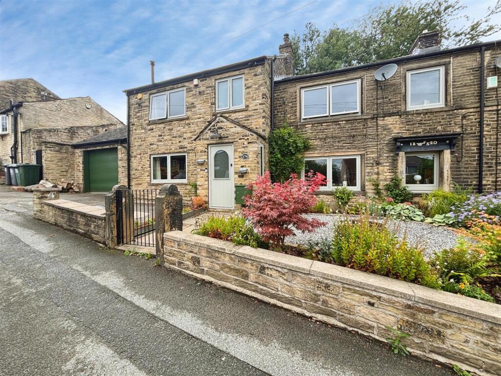 Hollingwood Lane, Bradford, BD7 4BE