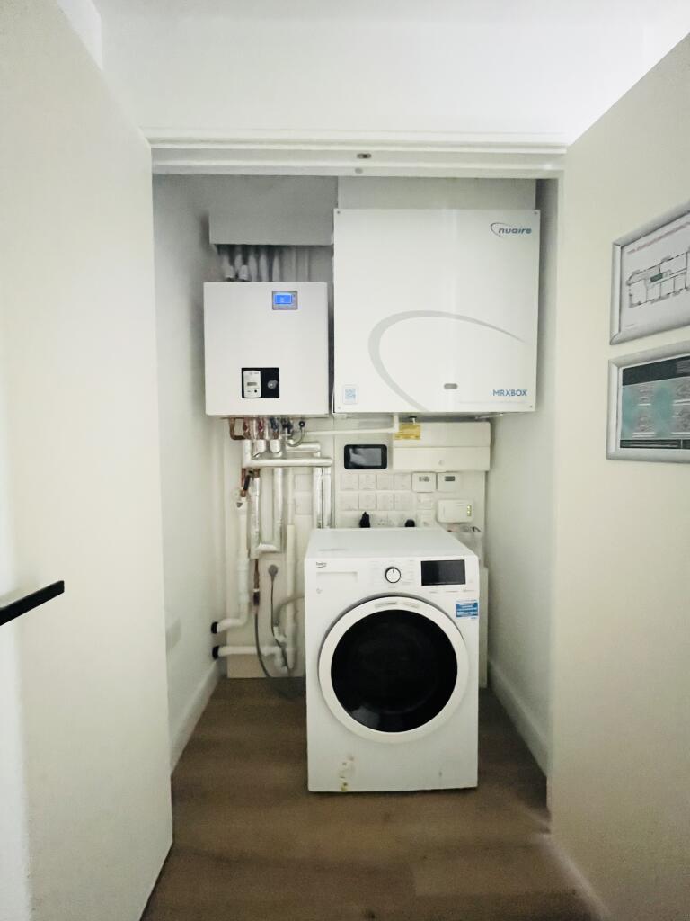 Apartment in Harrow - More